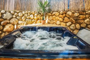 hot tub store Denver retailers offer great advice when it comes to hot tub purchasing options
